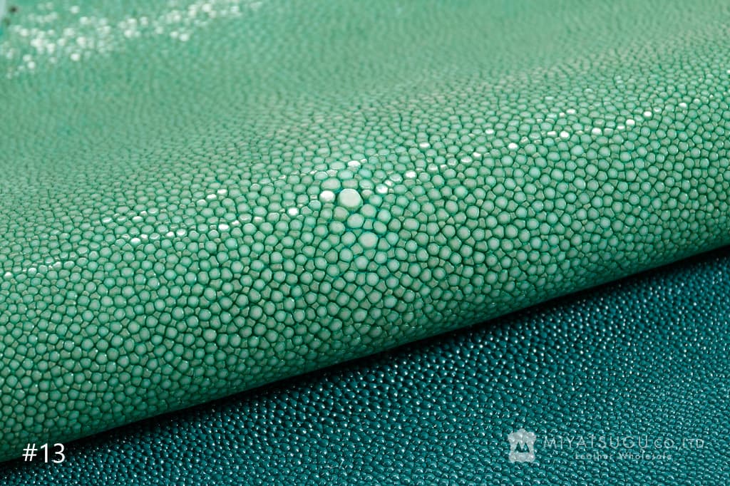 スティングレイ・銀擦り（エイ革・9インチ）｜革販売ミヤツグ - 皮革